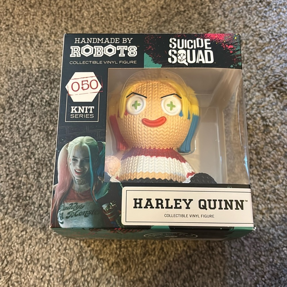 Handmade by Robots 050 knit series Harley Quinn